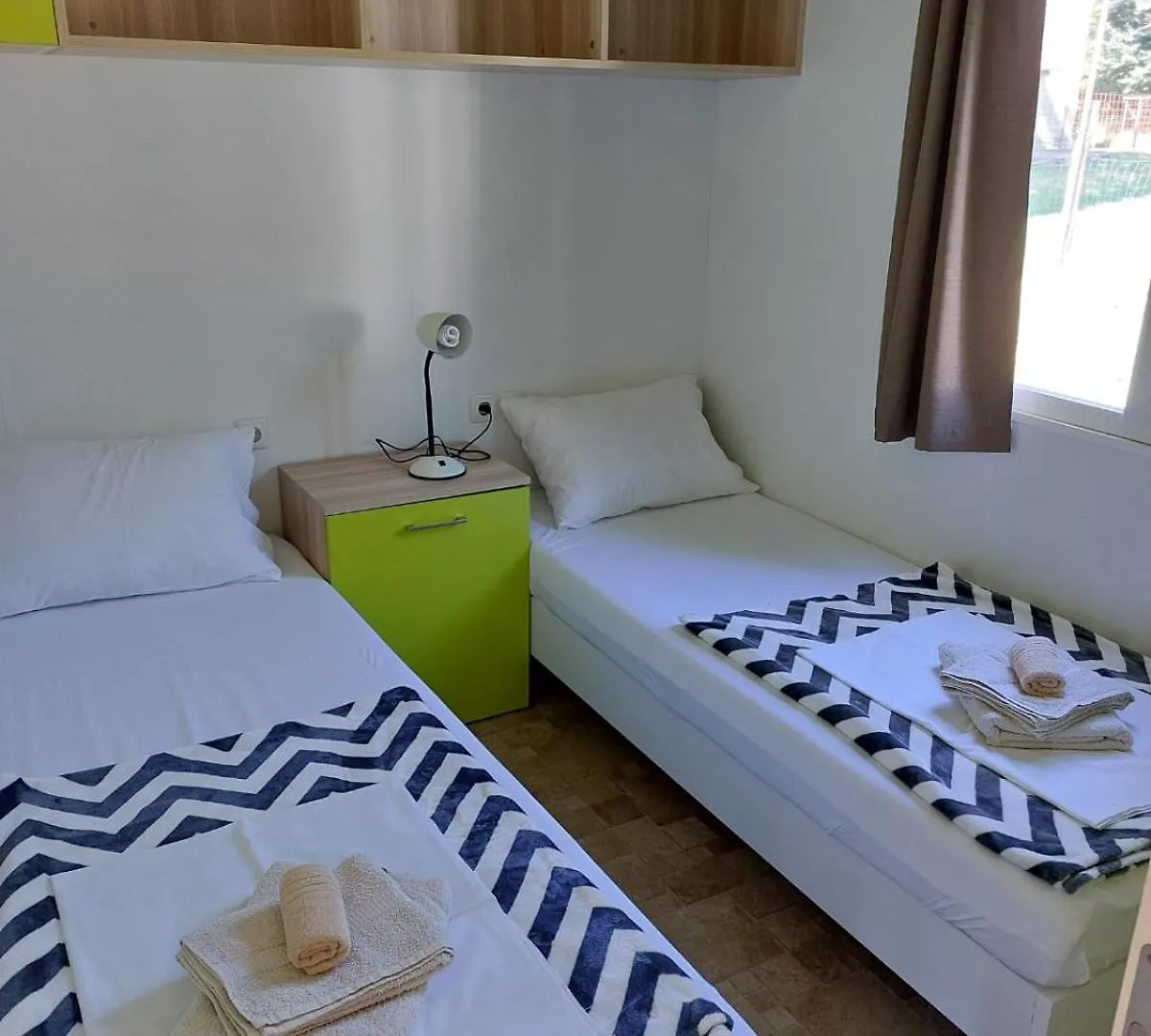 Tiny House Kety Hotel Krupa Campsite