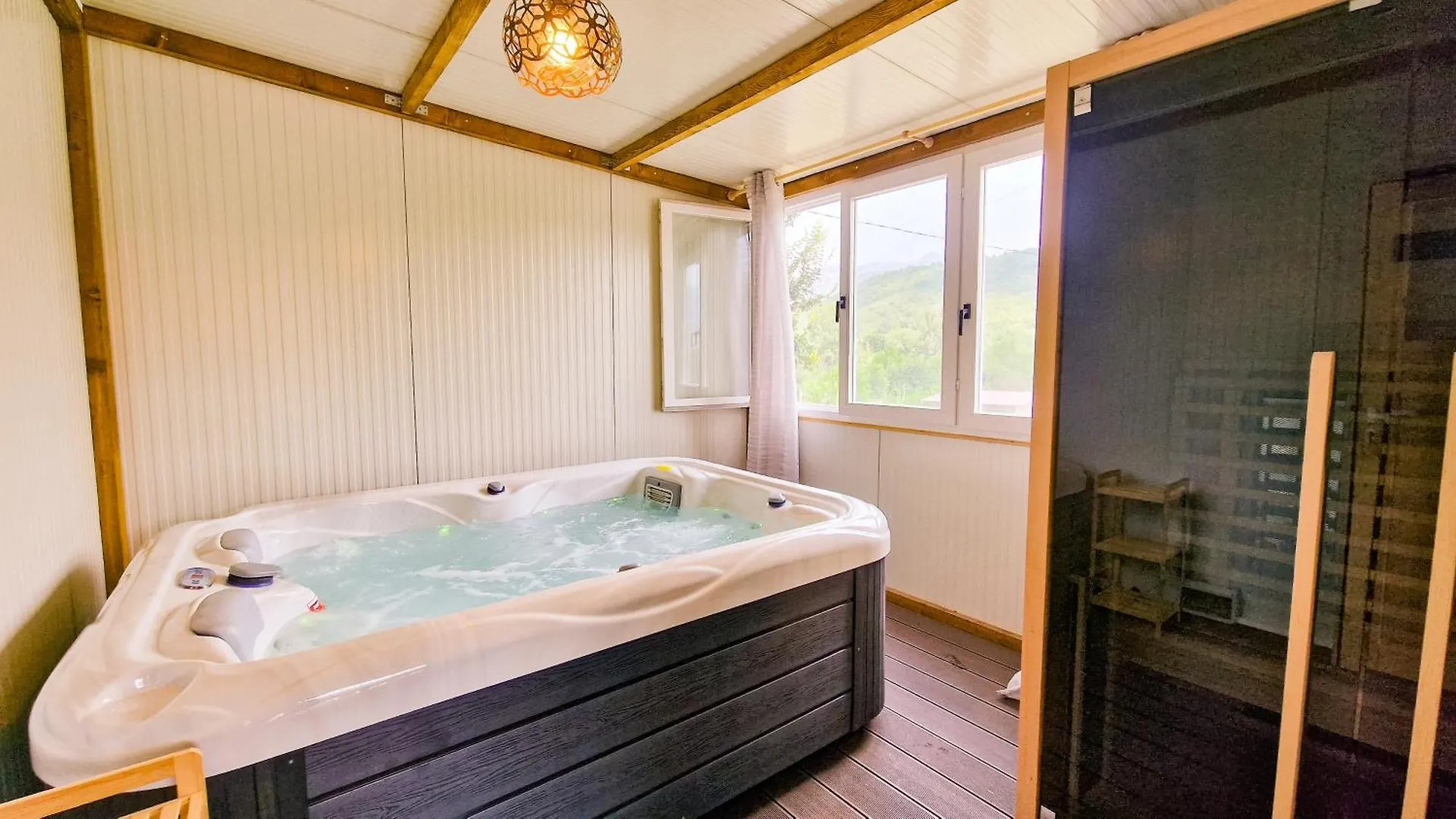 Tiny House Kety Hotel Krupa Campsite